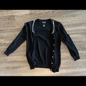 Wet Seal 3/4 sleeve sweater